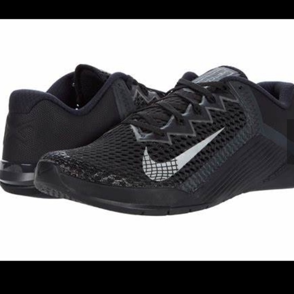 Nike Other - NIKE 13 black METCON 6 tennis shoes never worn